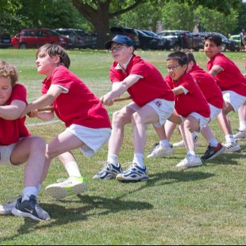 DSC2547tugofwar1